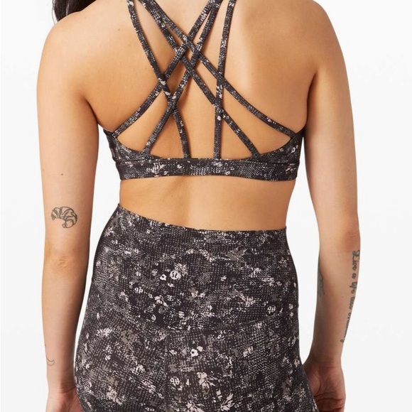 Lululemon Free To Be Serene Bra *Light Support, C/D Cup / Equalized Multi color - Picture 3 of 5